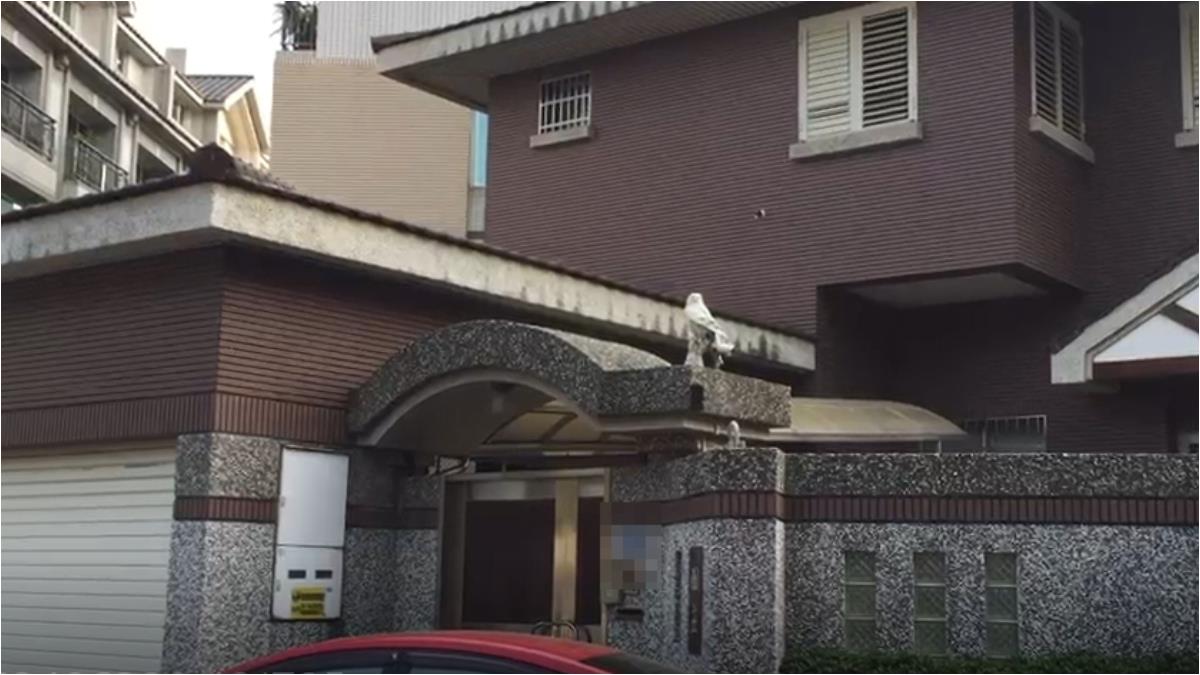 快訊/逆子弒親!狠砍父5刀慘死 失業男自殘命危