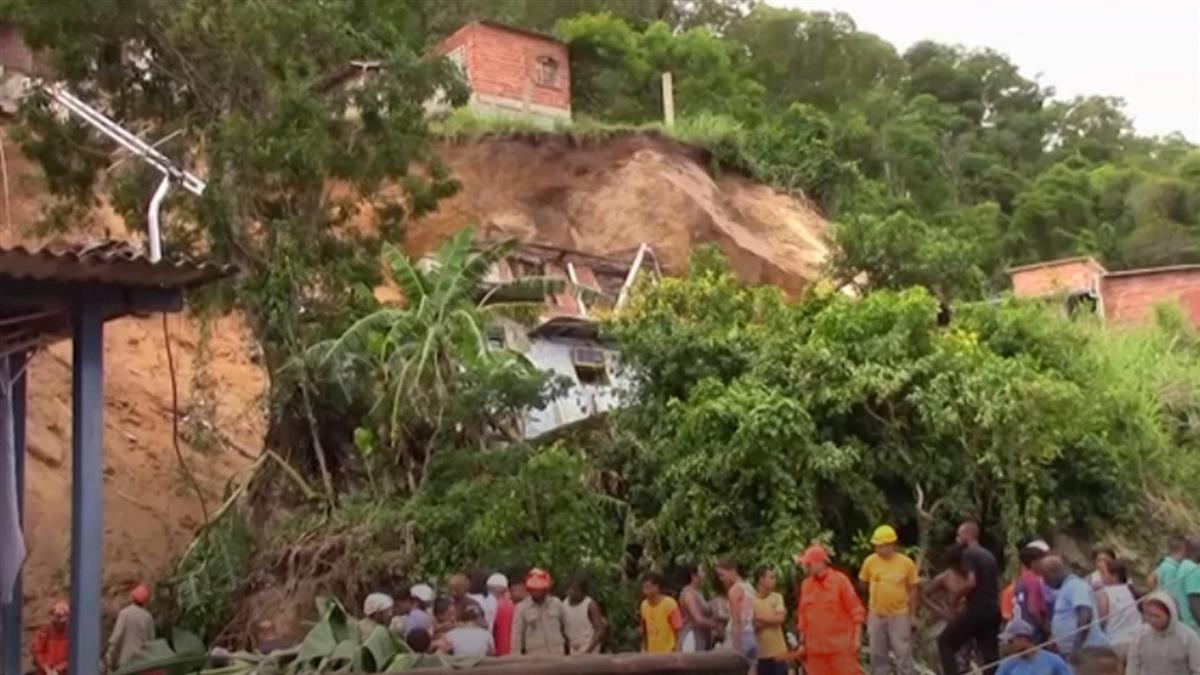巴西里約尼特洛伊土石流  至少10死