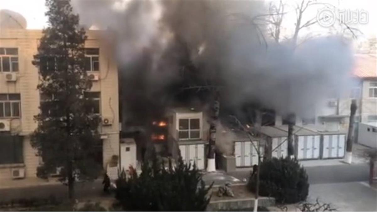 濃煙直竄天際!北京交大實驗室爆炸起火 釀3學生死亡