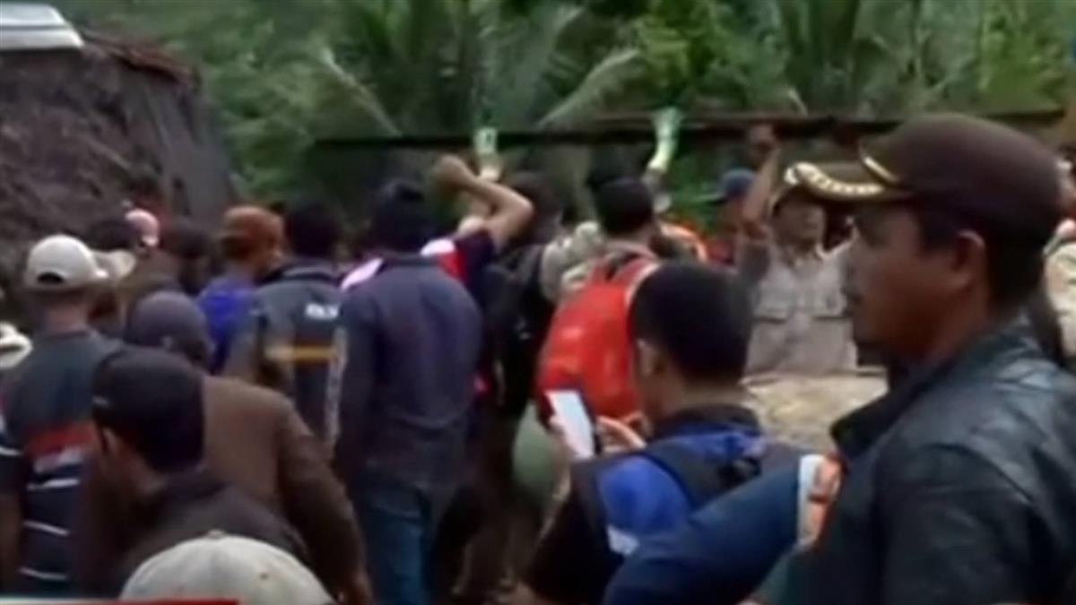 印尼西爪哇大雨釀土石流 至少9死34人失蹤