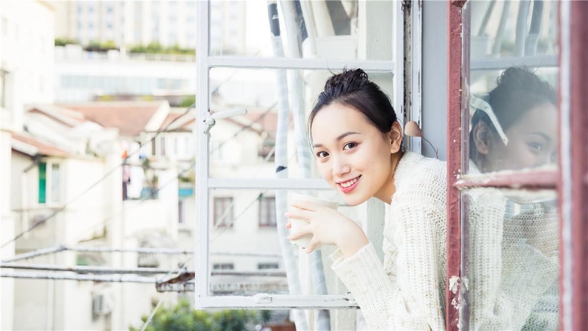 經濟獨立,從不伸手向老公要錢的星座女