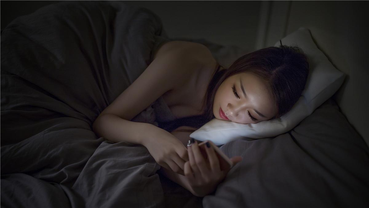 受不了戀人不理自己,發信息要求秒回的星座