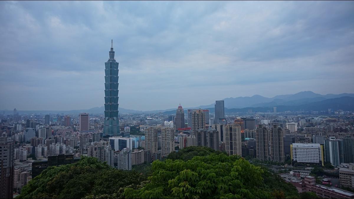 每坪304萬港房價所得比衝第3!台只排第10