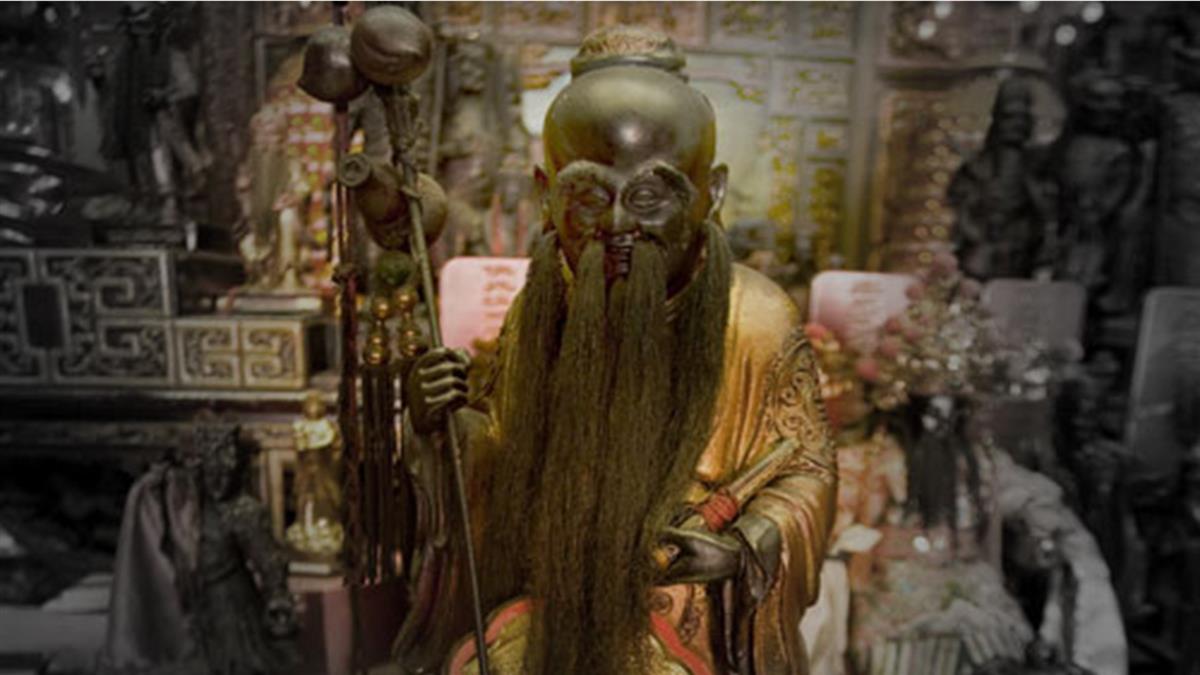 遇白髮老人!他和櫃檯妹火速交往 回去道謝神展開