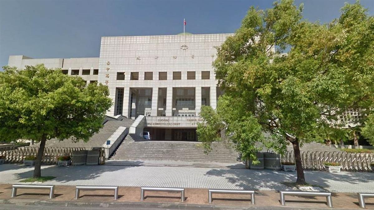 假裝還錢!男強壓女看護 嗆:不要像死魚一樣