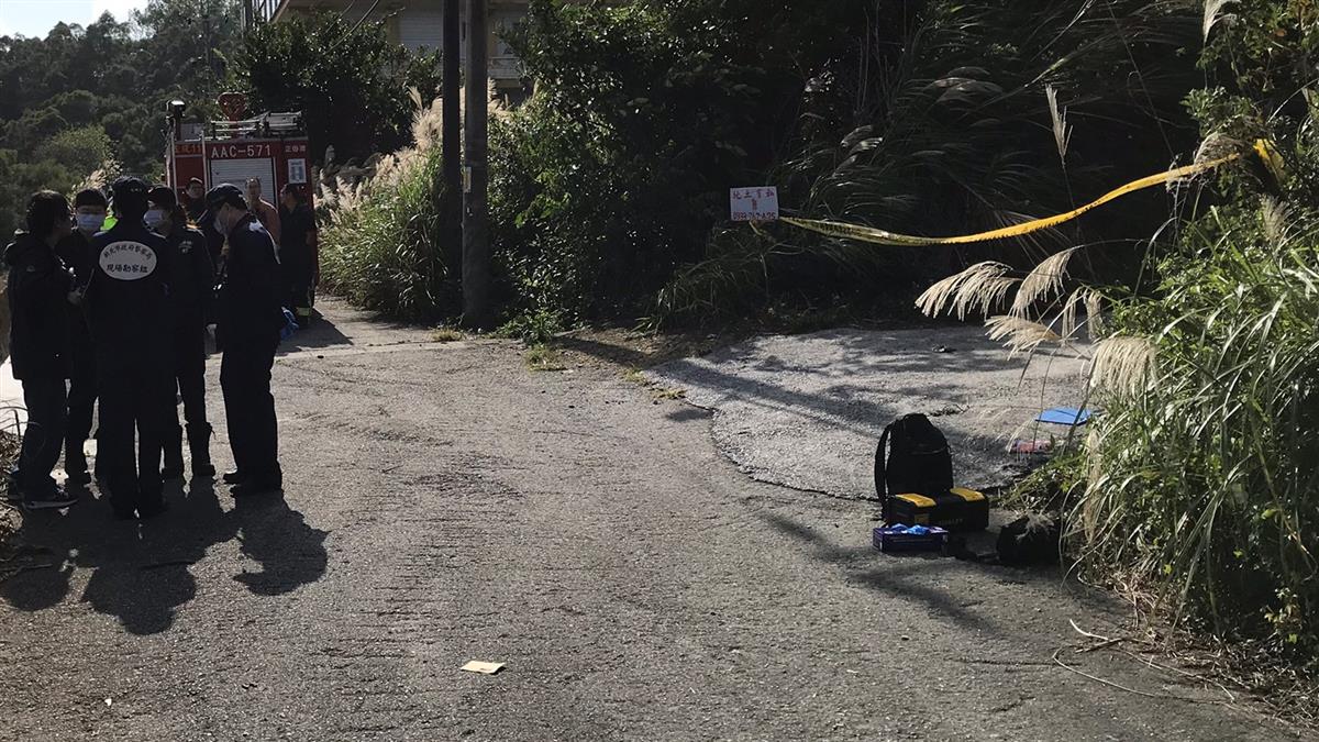 分手半年突約聊 女當前男友面淋汽油自焚