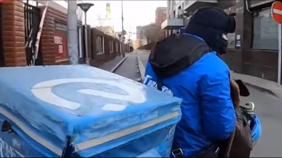 直擊北京封城街頭 外送服務成全民英雄？