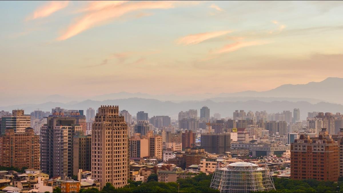 疫情股災不止 多久將衝擊房市? 專家:降息應有激勵效果