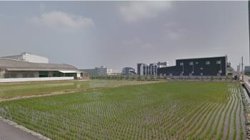 里民抗議基地台遭斷訊...崩潰求助里長