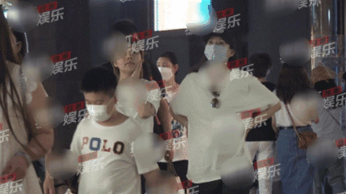 卸貨半年被疑又懷孕　章子怡曬貓闢謠