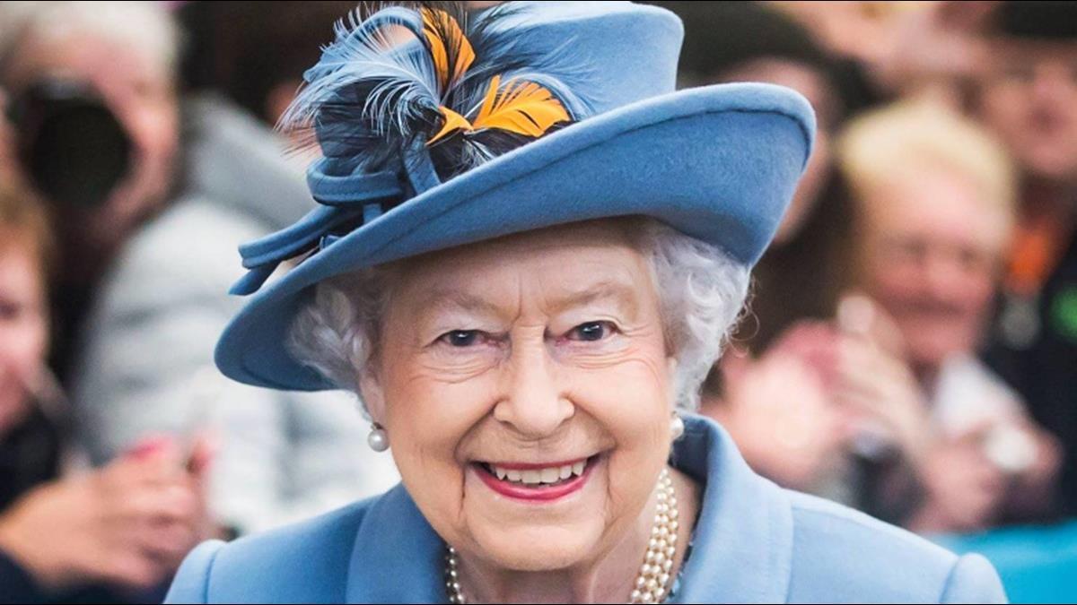 英國皇室「賣琴酒救觀光」 開賣8小時就瘋搶售罄