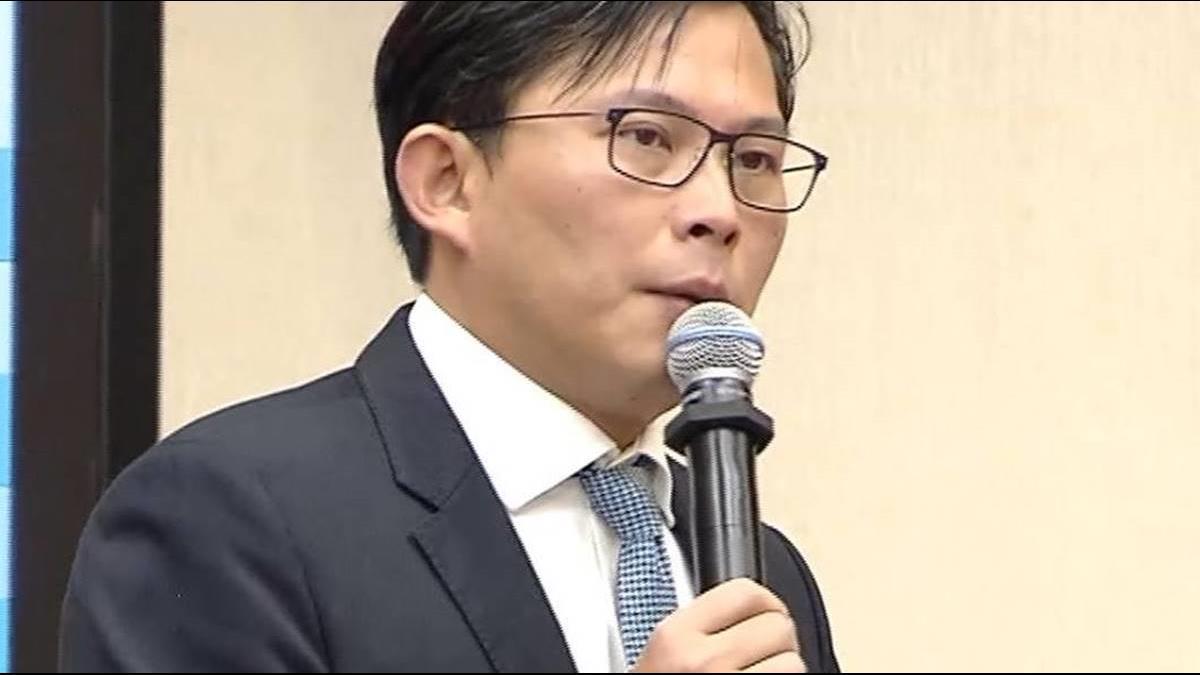 論文風暴2.0?黃國昌再爆:藍委鄭正鈐博士論文也抄襲