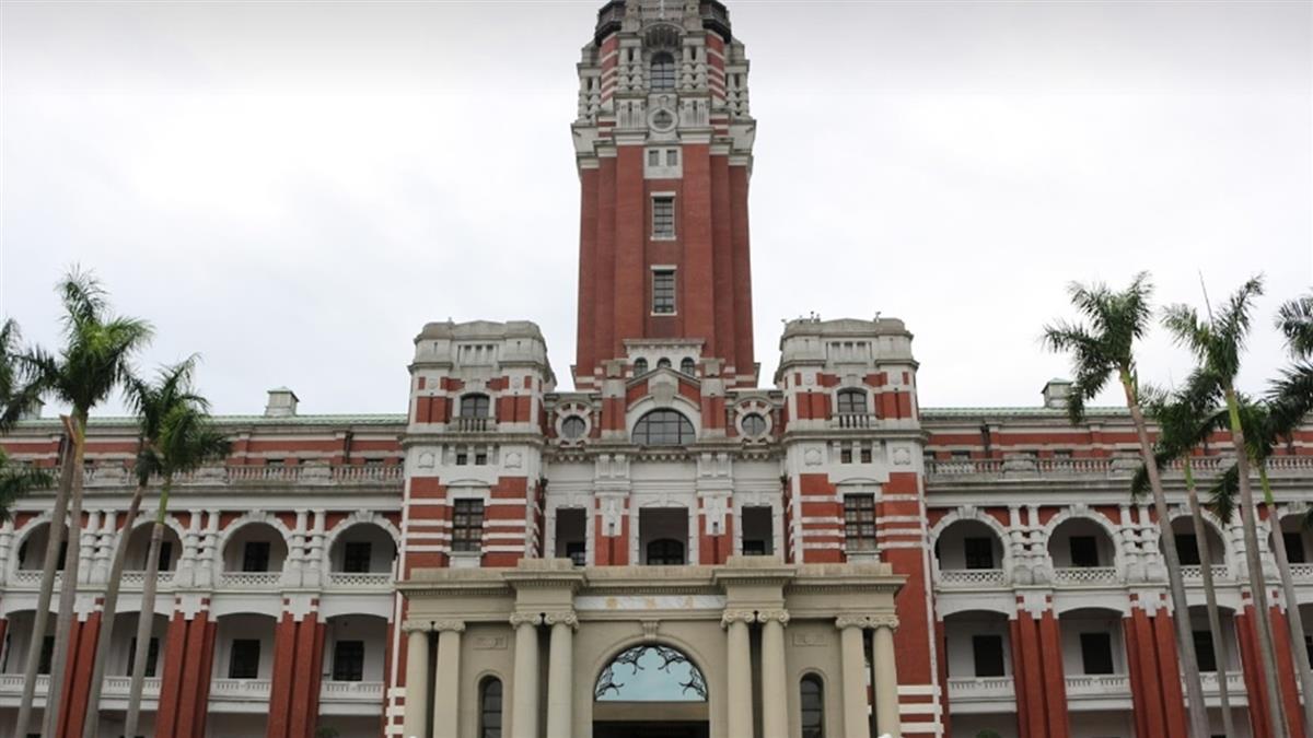 總統府發言人捲墮胎、劈腿紛爭！丁允恭請辭獲准