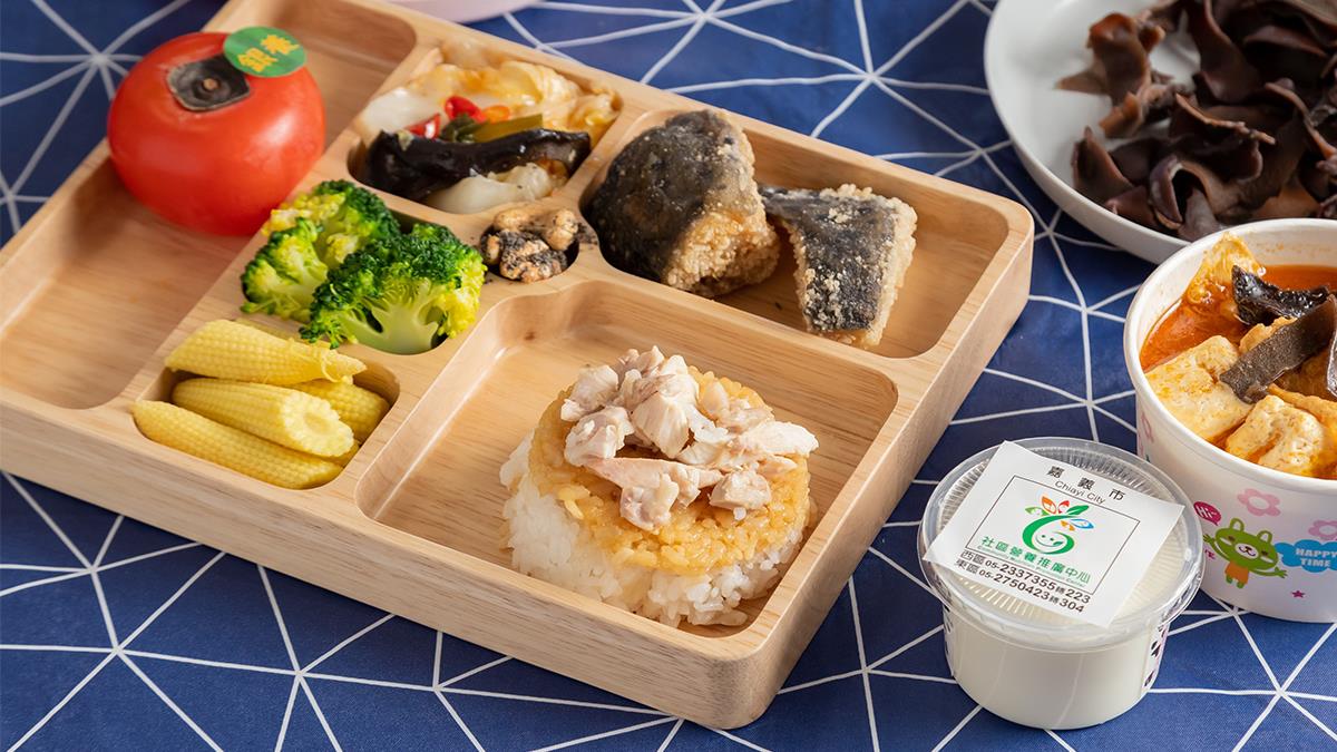 老人牙口退化易營養不良!國健署推高齡營養新觀念