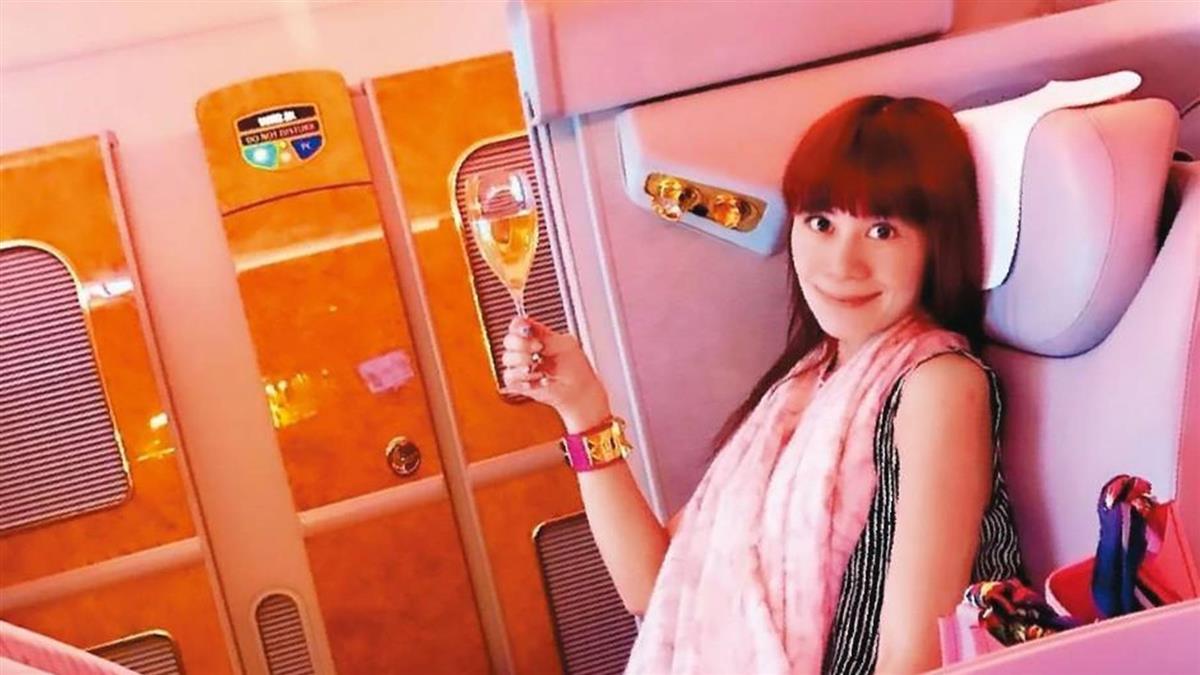 夫妻各擁千萬「牛車」慶生趴辦整月 卻害股東背債4千萬