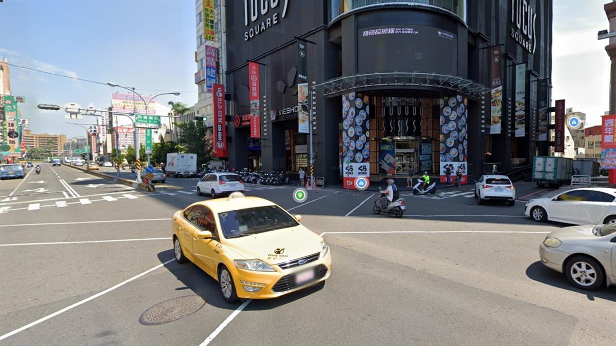 車輛違規「LED看板昭告天下」 首座智慧安全路口台南啓用