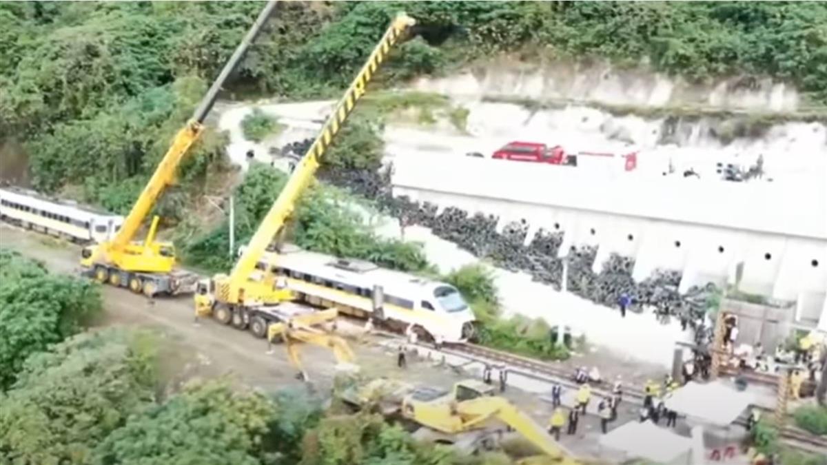 台鐵合約無明文要求「架設圍籬」 圍籬僅設一半釀災