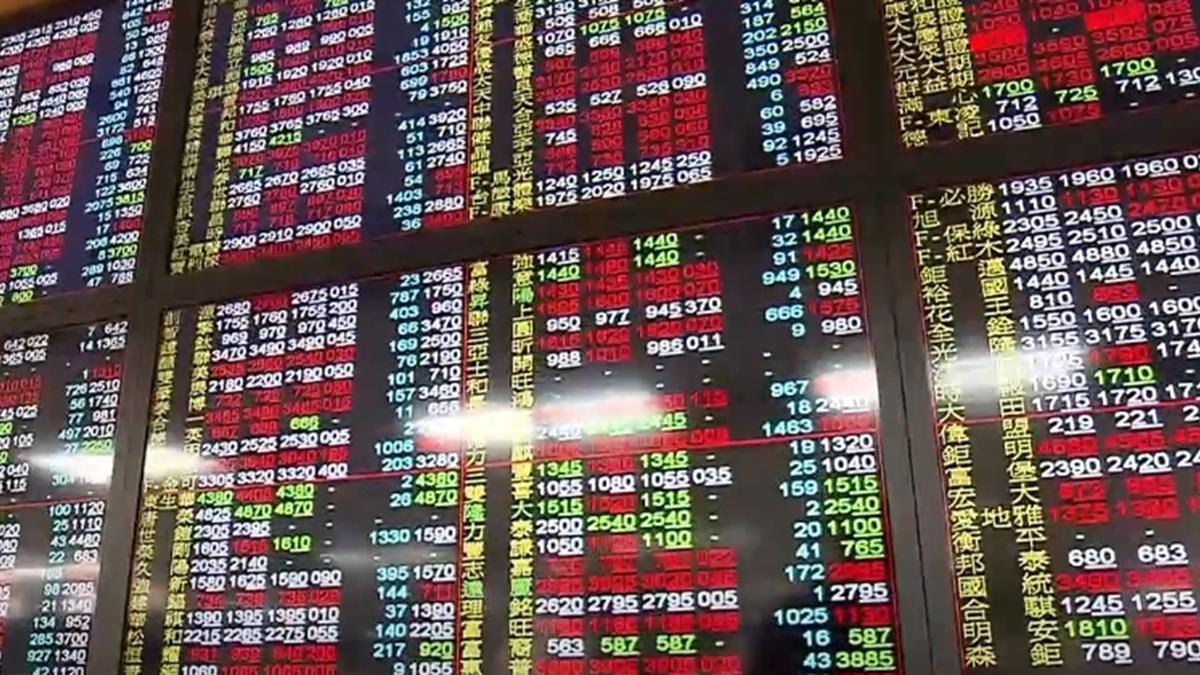 台股反彈站回萬七 危機化解？分析師：勿追高