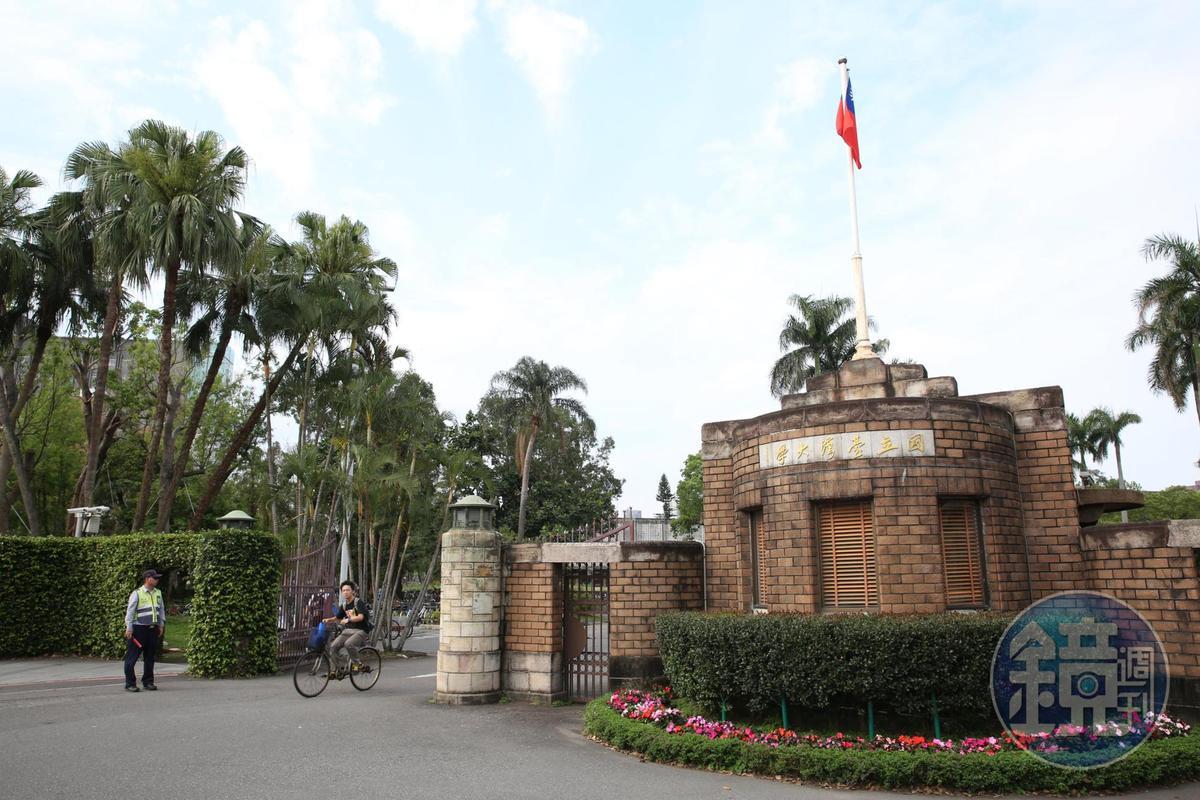 沒讀大學起薪35K 狂酸「台大畢業才31K」網戰翻