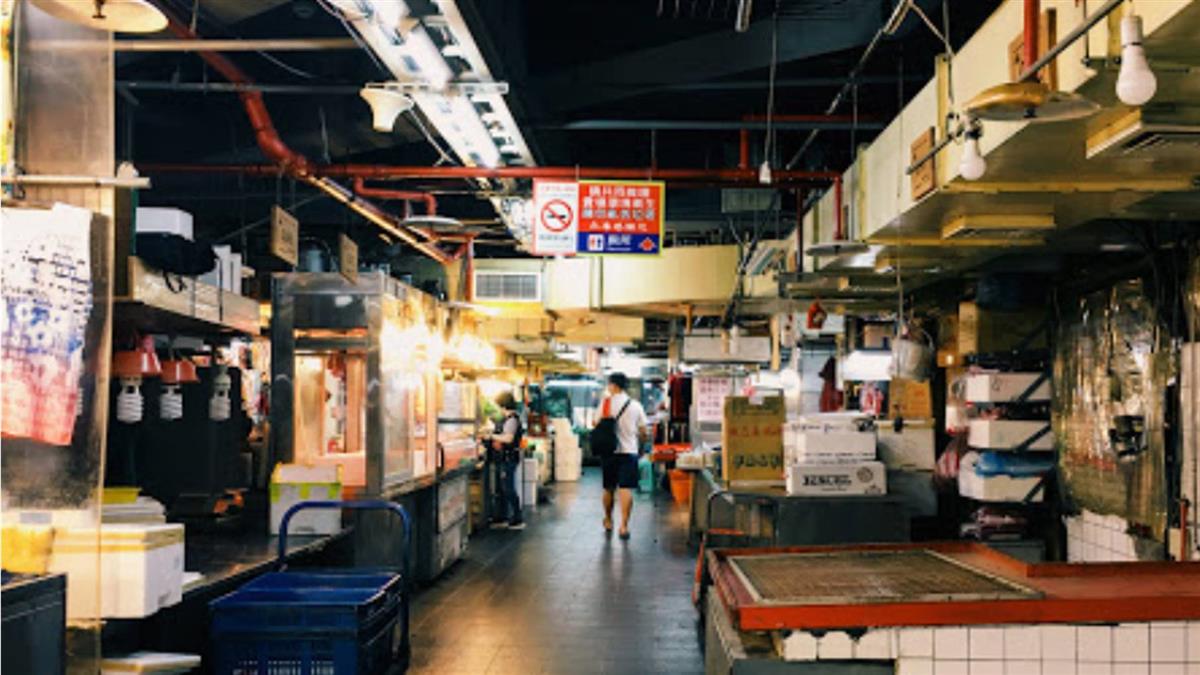 虎林市場雞肉攤採檢6次才確診 8家人、9攤商PCR出爐