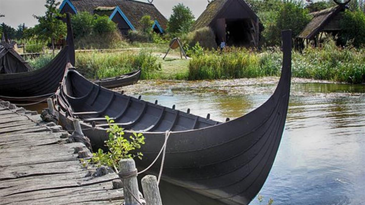 9艘獨木舟嚴重超載發生翻覆 剛果船難至少61死百人失蹤