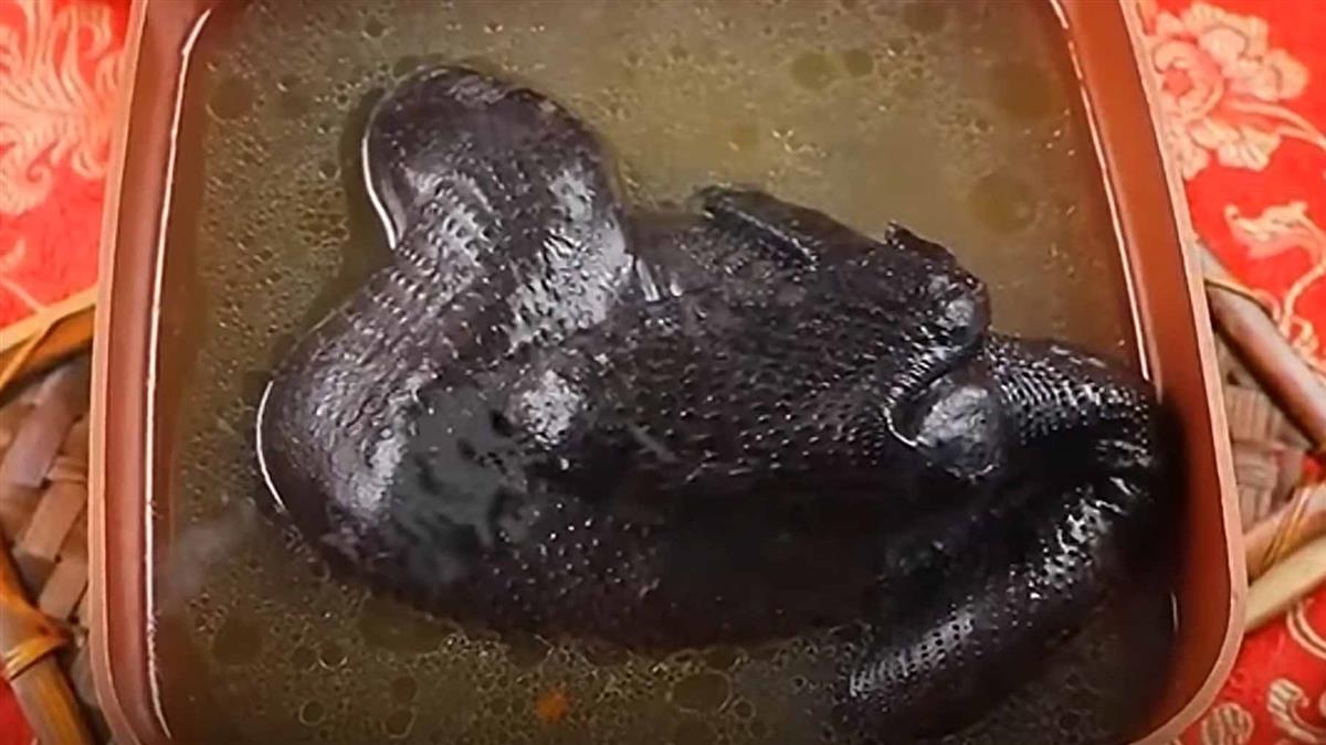 獨／佛跳牆照片鮑魚5-6顆 實際開箱僅3顆民眾傻眼！