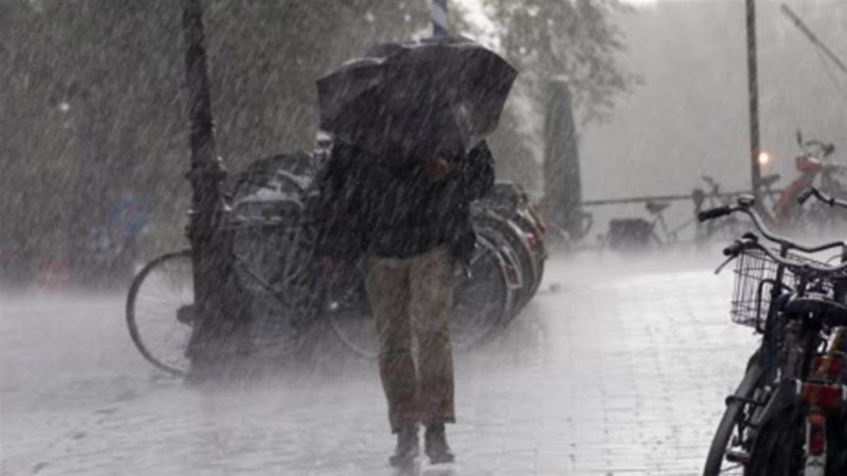 快訊/6縣市發布大雨特報 防雷擊強陣風