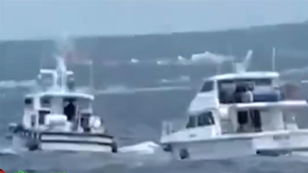 遊艇載13客故障漂流 海巡拖帶返港