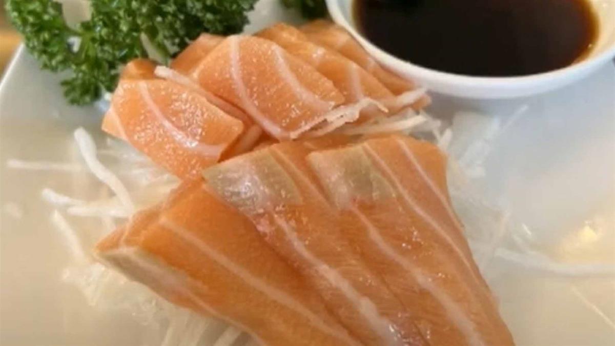 ▼陳吉仲表示，可以少吃點鮭魚，改吃石斑魚。（圖／東森新聞）