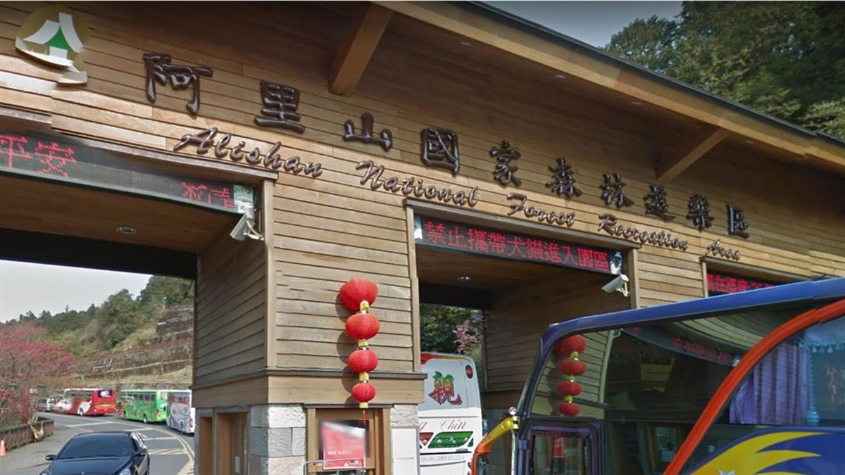 15歲少年雙載自摔！後座噴飛慘死 家長不排除要告了