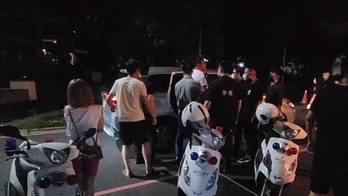 20多名酒客大亂鬥 警對空鳴7槍制止