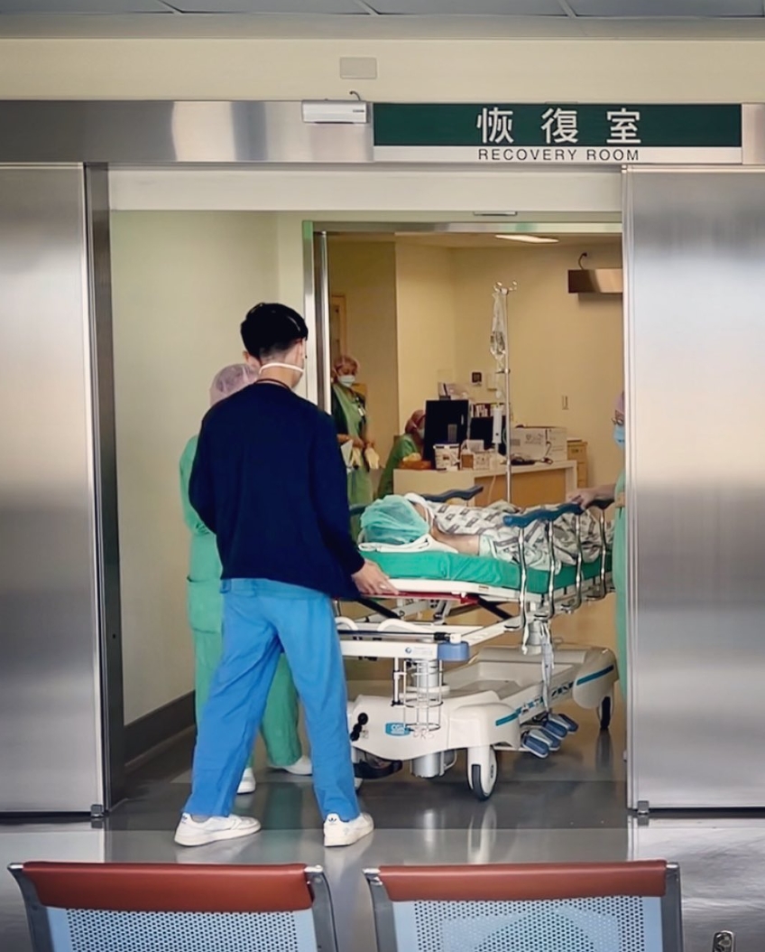 ▼英雄傳出開刀消息，讓粉絲全都嚇壞。（圖／翻攝自英雄日常IG）