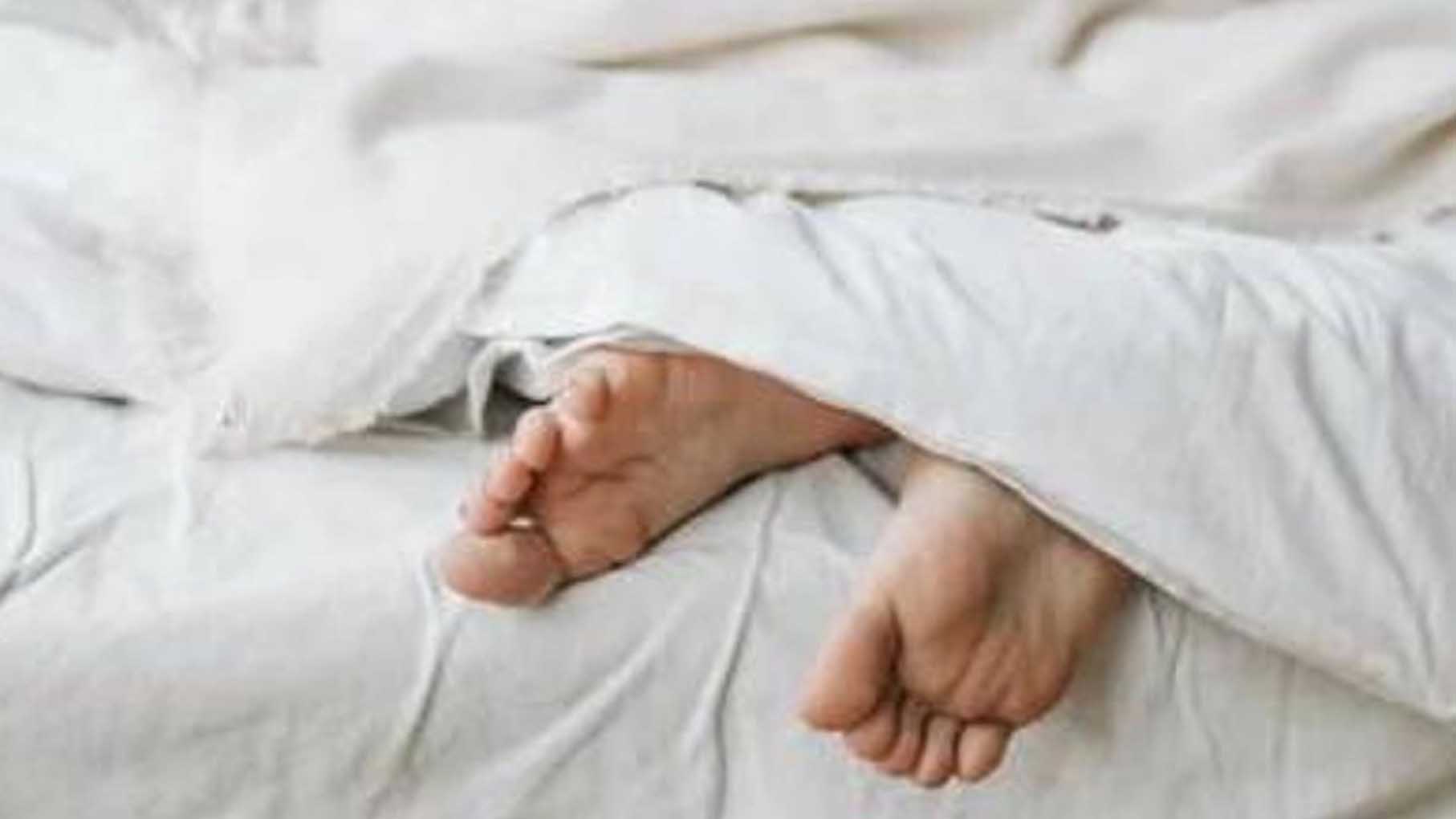 ▼人夫懷疑妻子與人有染。（示意圖／翻攝自pexels）