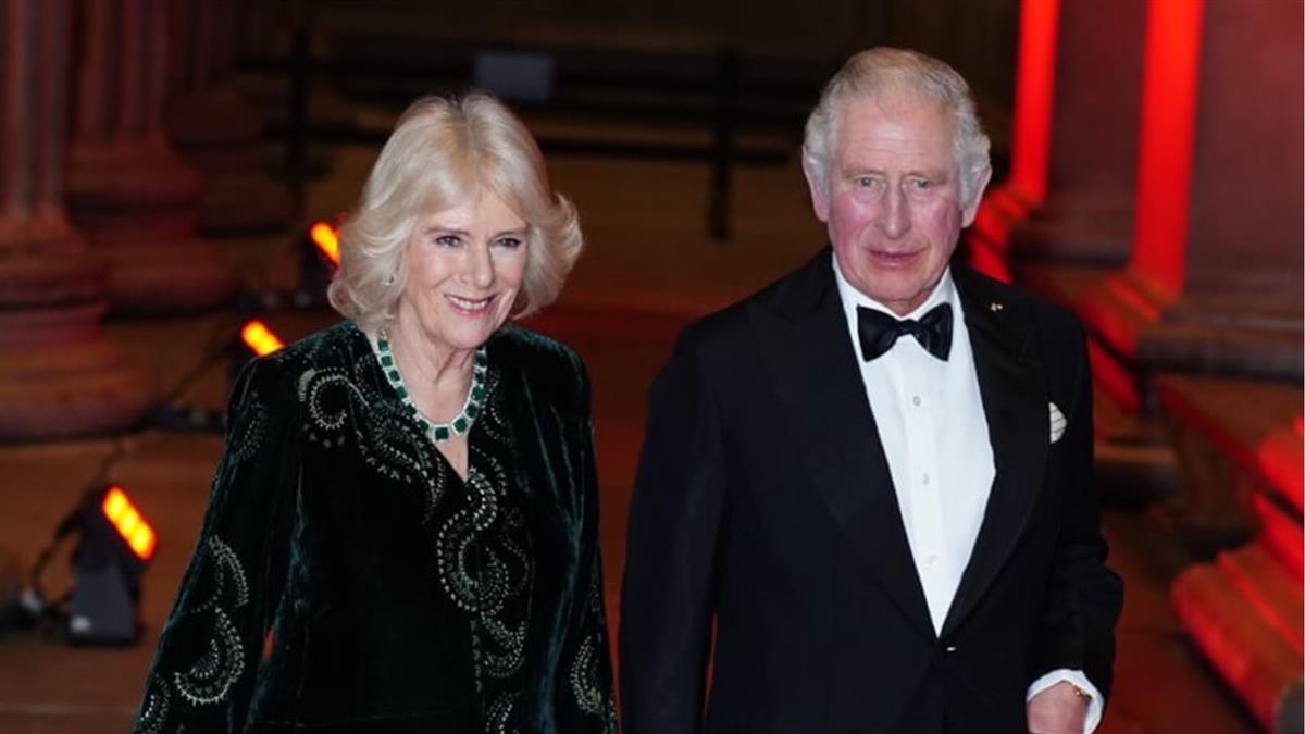 ▼卡蜜拉擺脫小三印記，獲得王后頭銜。（圖／翻攝自The Royal Family推特）