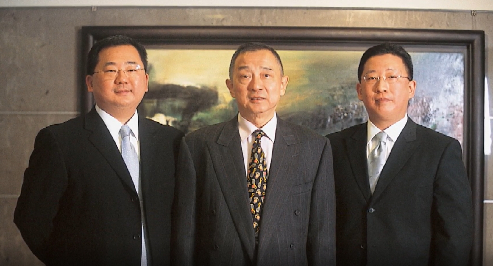 ▼馬志玲（中）被稱為股權教父，其元大證券在金融界佔有一席之地。（圖／東森新聞）