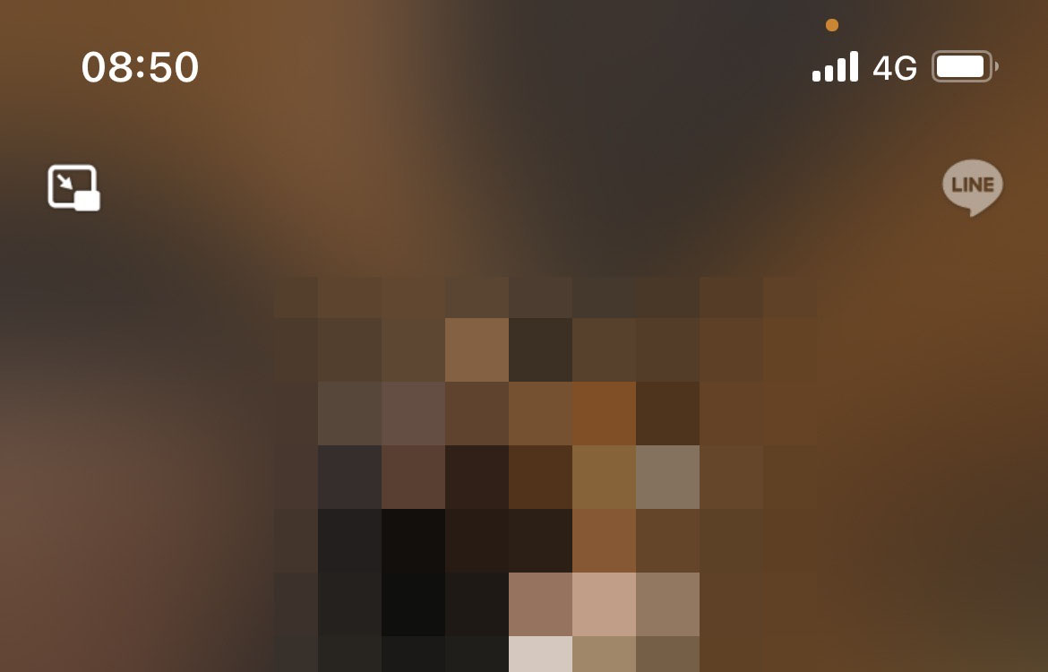 ▼如果被封鎖了，左上角只會顯示時間，沒有綠色電話圖案。（圖／翻攝自LINE）