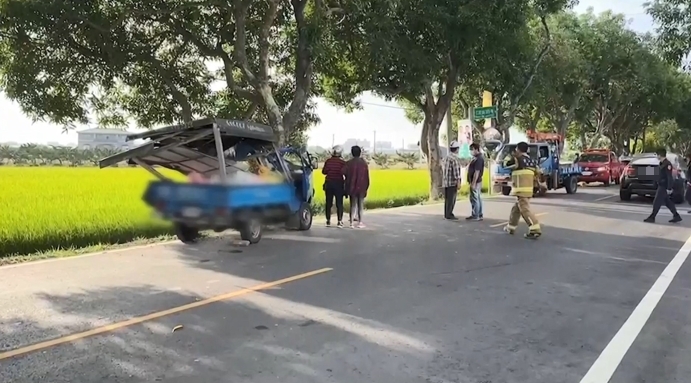 ▼雲林23號下午發生一起自撞樹車禍，駕駛身亡。（圖／東森新聞）
