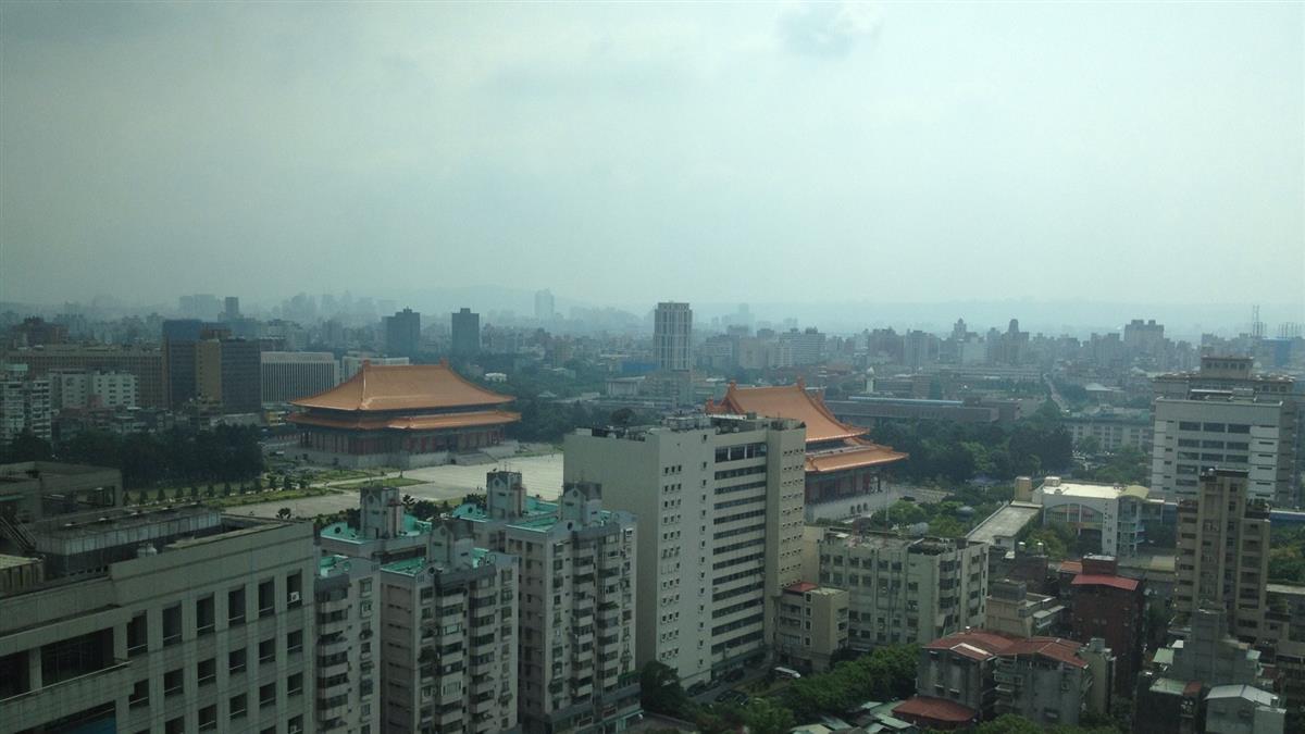 鄭文在／親睹無殼族的心酸 連主動做這事的權利都沒有