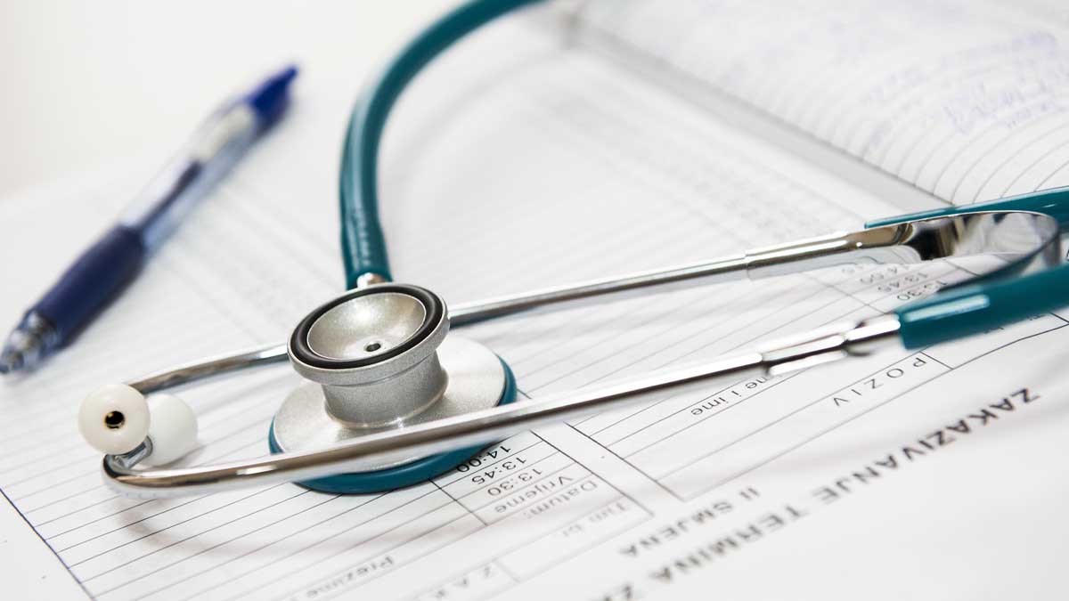 ▼肝膽腸胃科名醫天天幫病人看診，結果自己的肝也生病。（示意圖／翻攝自pexels）