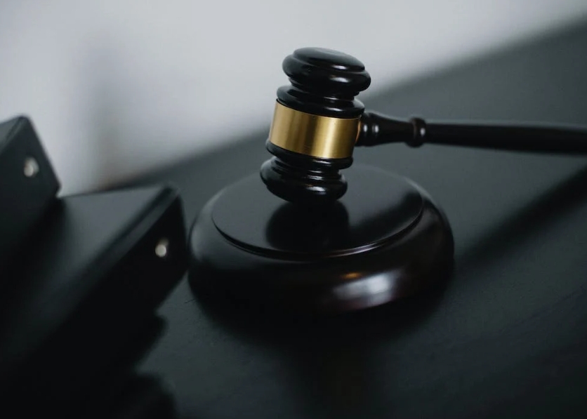 ▼法官依犯恐嚇危害安全罪，判處胡男拘役15日。（示意圖／翻攝自pexels）