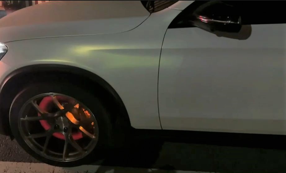 ▼有2輛汽車過年期間在阿里山公路追逐。（圖／翻攝畫面）