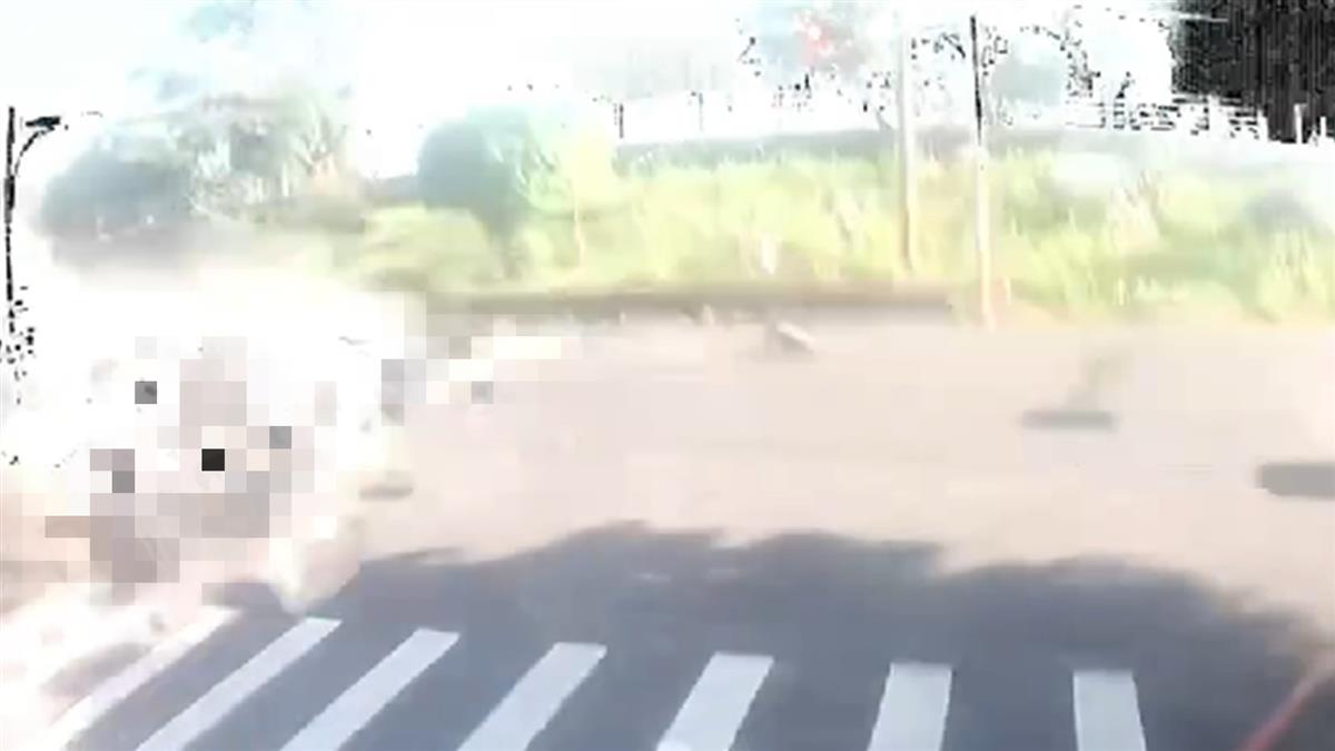 更新／宜蘭3車連環撞增至3死 事發瞬間驚悚畫面曝光