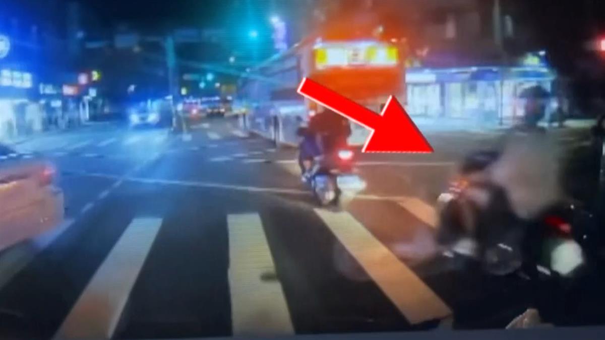 騎士自摔說被撞！ 貨車駕駛：還好行車紀錄器有拍到