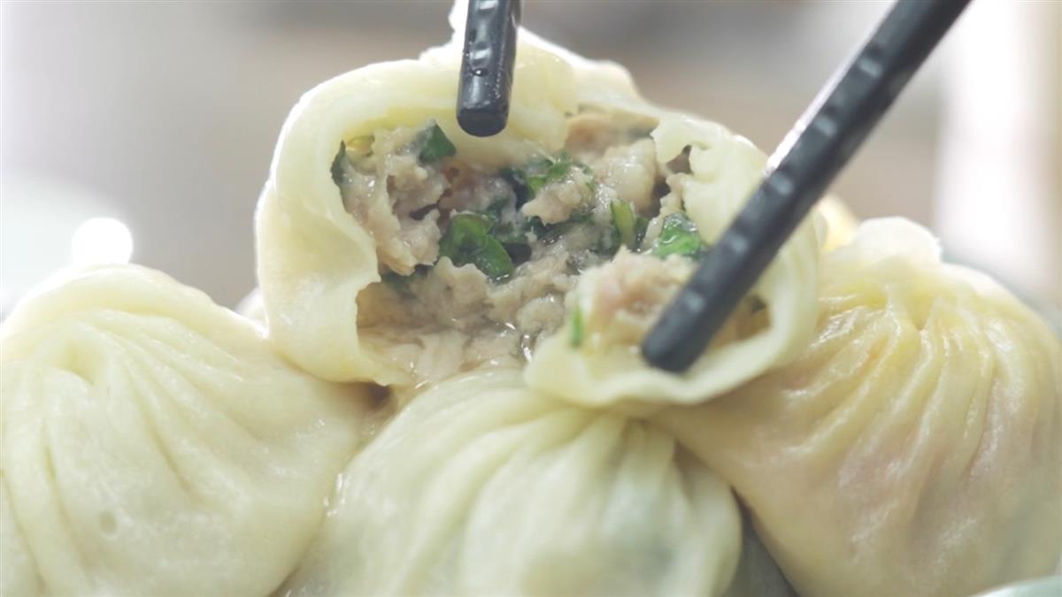 深坑吃臭豆腐不稀奇 臭豆腐湯包一兼二顧