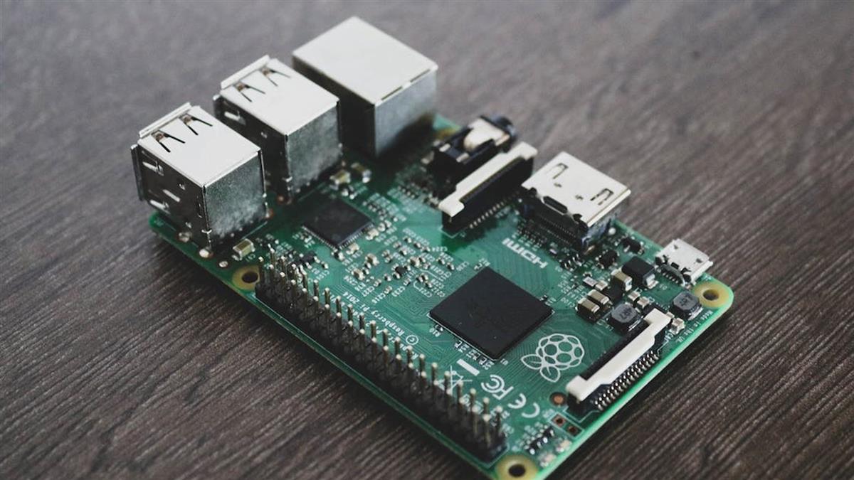 繞過美禁令！輝達傳改版陸AI晶片 年底量產