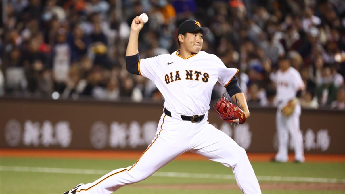 精彩！巨人飛球遭接殺 雙方0比0「握手言和」