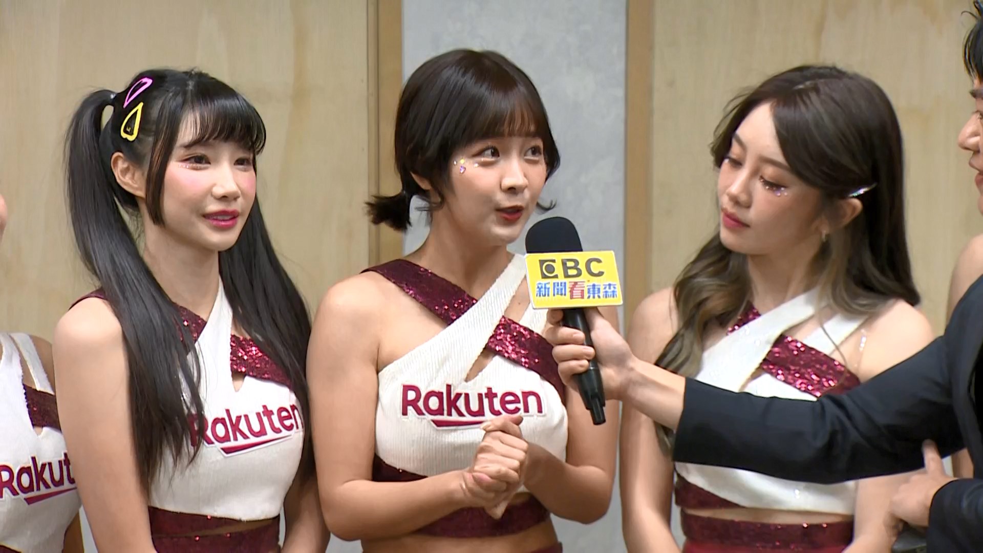 ▼籃籃被問道，大谷結婚後的首次登台應援心情（圖／東森新聞）