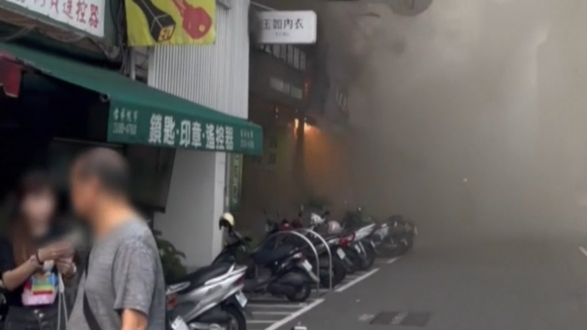 台中知名燒肉店昨發生嚴重火警，導致1死1命危。（圖／東森新聞）