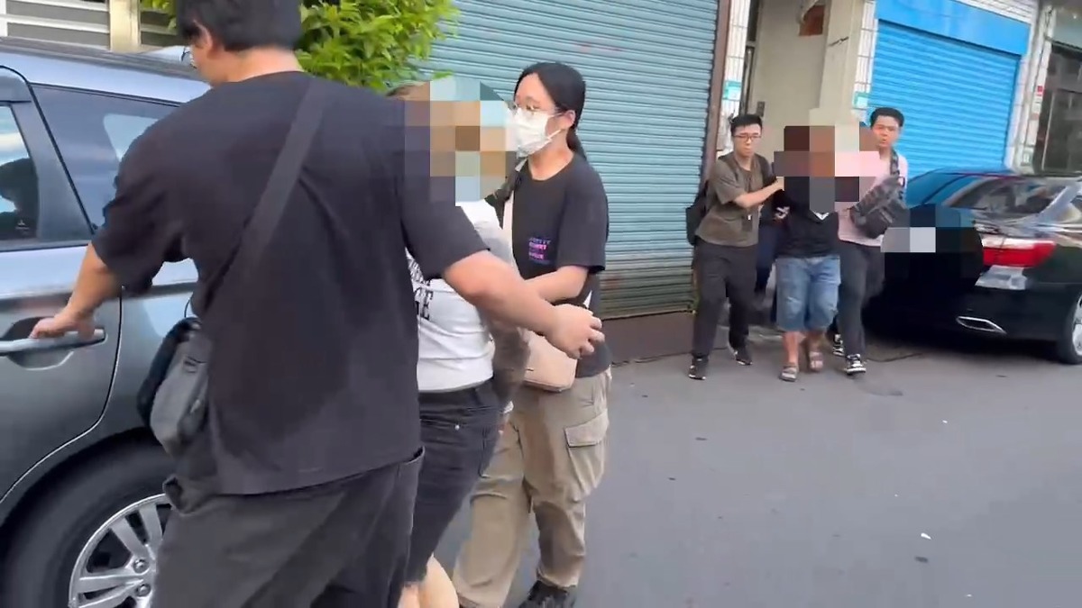 毒蟲情侶檔民宅內製毒 新北警方攻堅逮2人