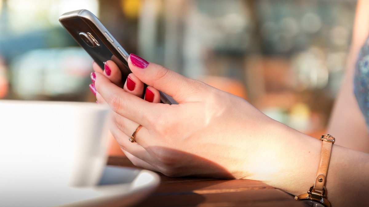 宜蘭一名陳姓男子意外被妻子發現出軌。（示意圖／翻攝自pixabay）